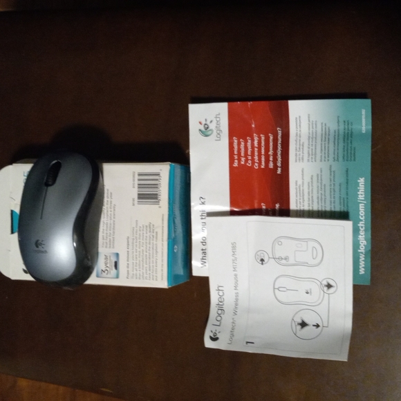 Logitech wireless mouse: - Picture 2 of 2